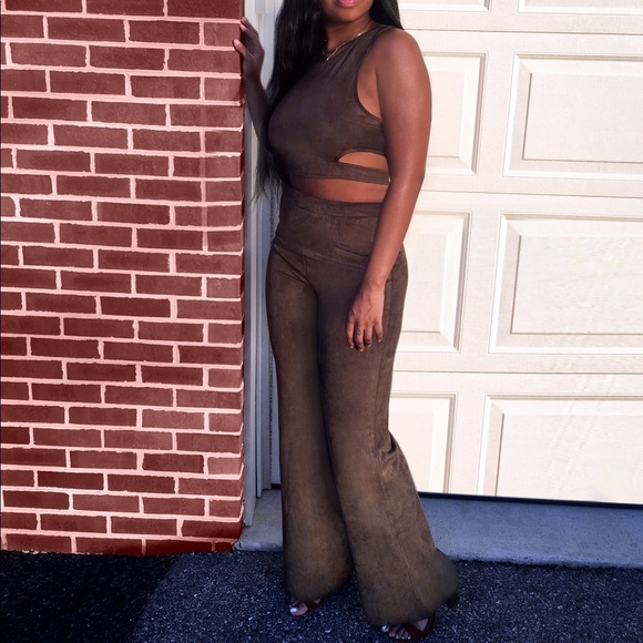 Soft Suede Hi Waist Pant - Picture 4 of 7